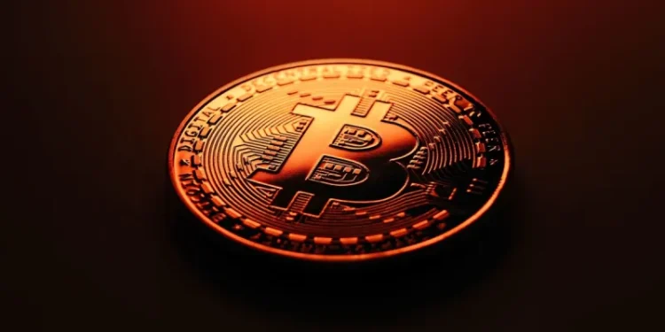 Manhã Cripto: Bitcoin recua para US$ 106 mil enquanto investidores realizam lucros