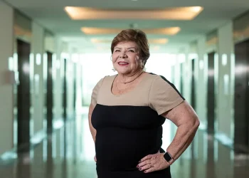 Como conciliar mais petróleo com menos carbono, segundo nova diretora da Petrobras