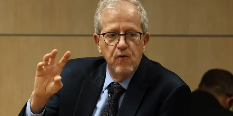 Restauração ambiental pode ser rentável, diz secretário do MMA